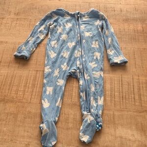 Little bum bums zippy